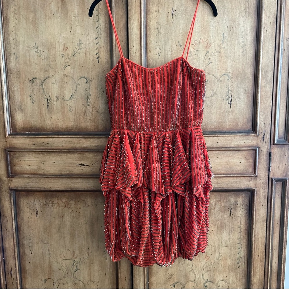 Stunning French Connection Red Strapless sequin bubble Dress size 4 GORGEOUS!